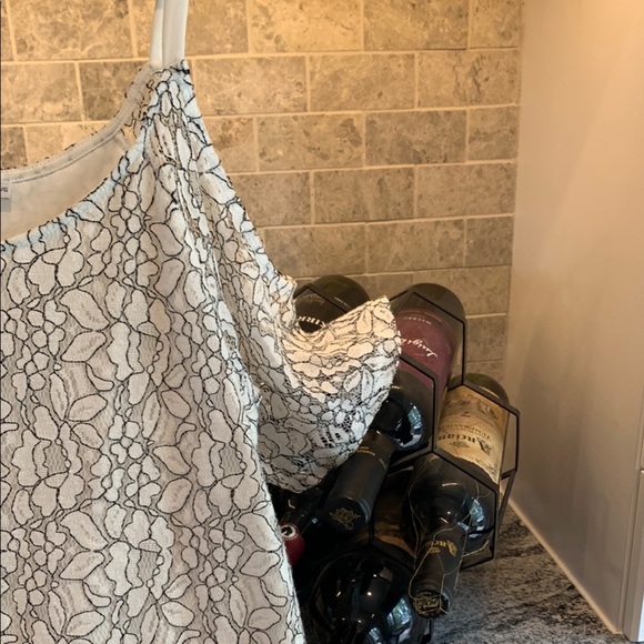 Ricki's Black and White Floral Lace cold shoulder top - Picture 3 of 5